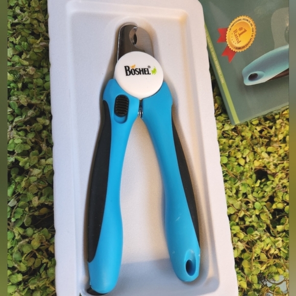 NAILS PRO BOSHEL Groomer Pet Clippers Rated #1 Easy to Use Dog Cat Paws Claw NIB - Picture 11 of 11